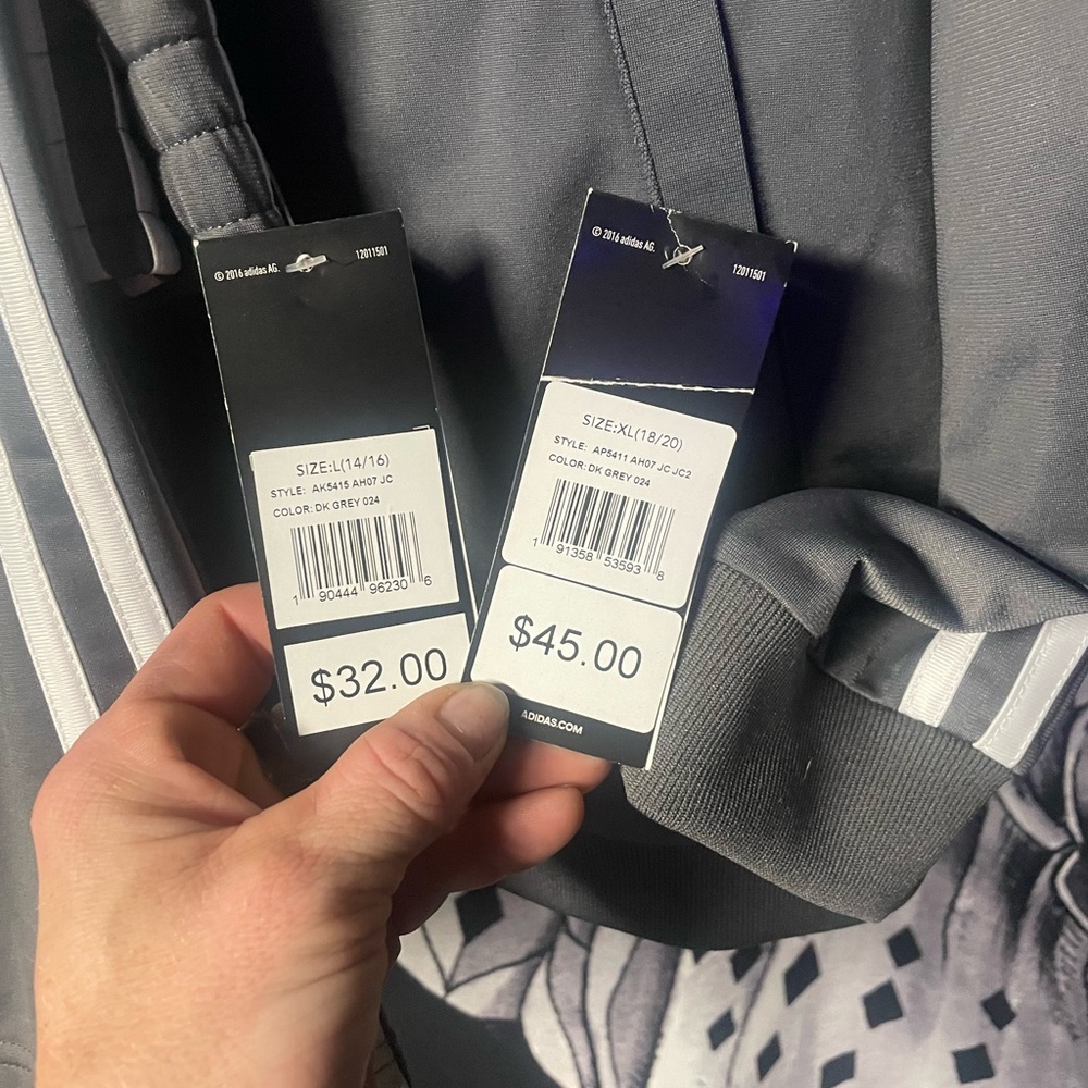 Track suit brand new with tags boys 18/20